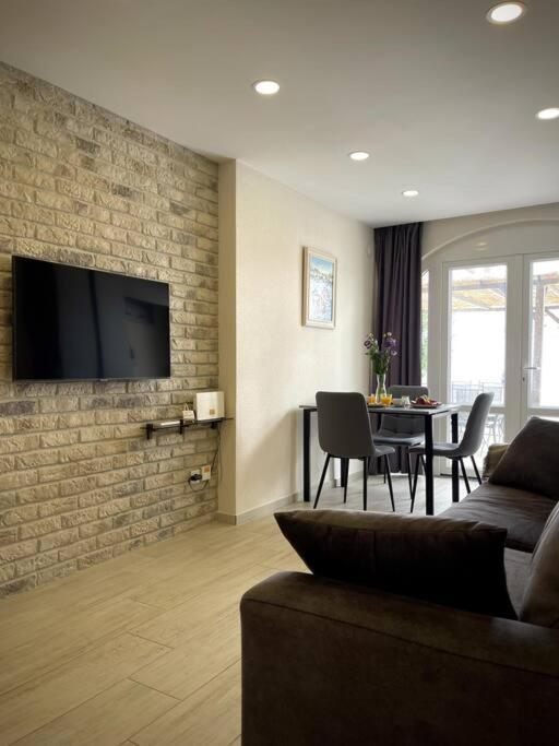 Lux Apartment Lago Jardin, 2, Torrevieja 알리칸테 외부 사진