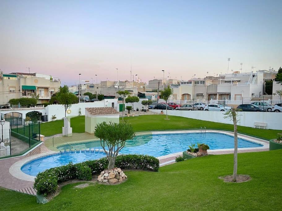 Lux Apartment Lago Jardin, 2, Torrevieja 알리칸테 외부 사진